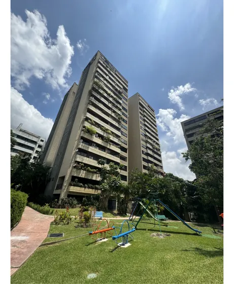 Se Vende Apartamento 250m2 Santa Eduvigis 7672