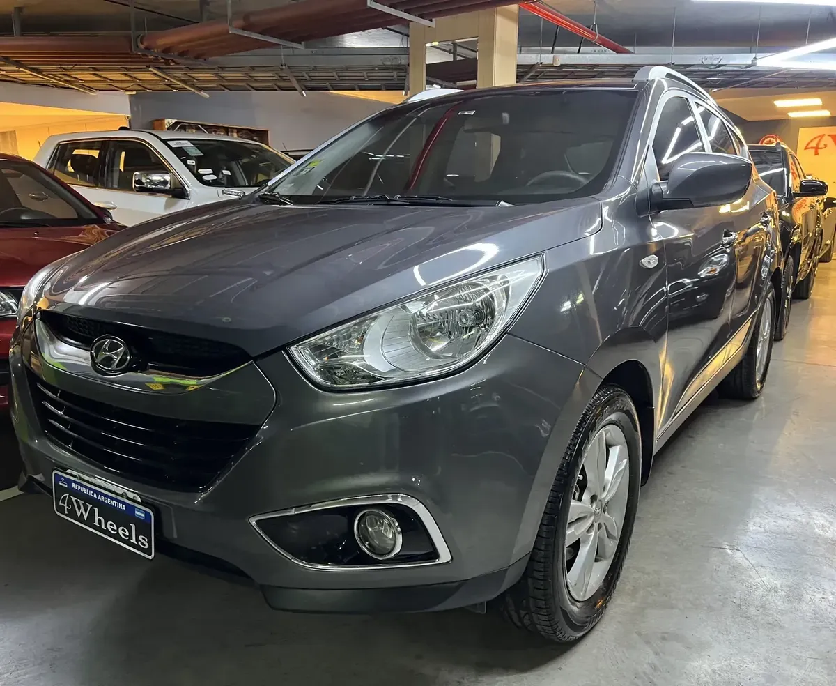 Hyundai Tucson 2.0 Gl 6at 2wd