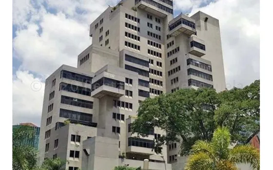 Oficina En Venta En Chacao. Precio De Oportunidad . En El Centro Empresarial Del Este. Ref: $119.000 
