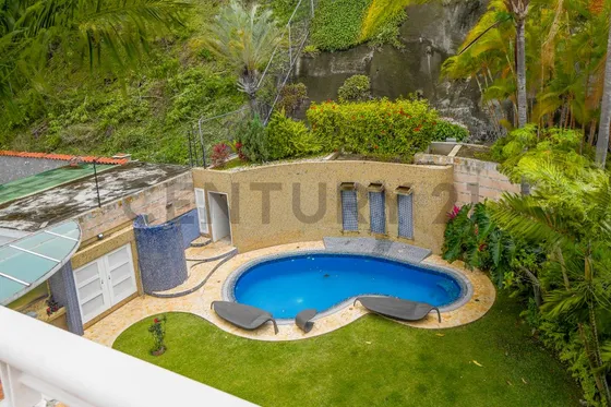Lujosa Casa En Venta, Colinas De Vista Alegre, Caracas, Mpio. Libertador