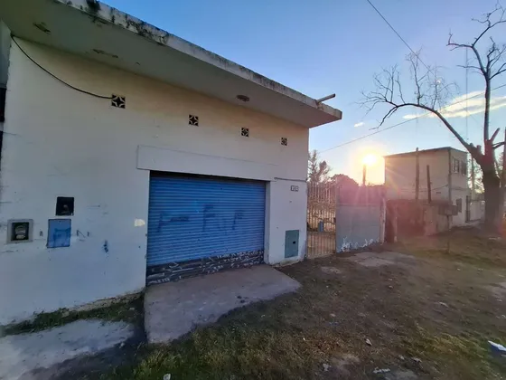 Venta Casa 3 Amb Local Ap Credito Jose C Paz Coch 