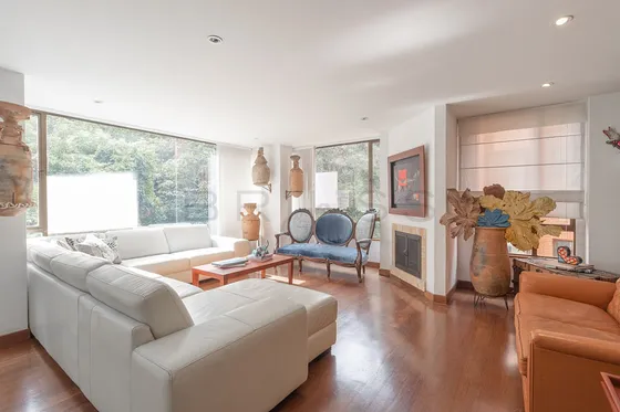 Apartamento En Venta En Los Rosales. Cod V4301