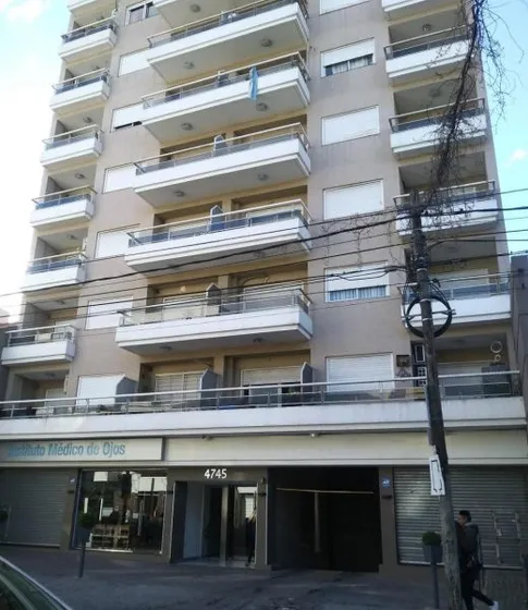 200 Mts De La Estación / Cocina Indep / Excelente Balcón