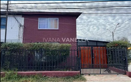 Casa En Arriendo 2 Dorm. 1 Bañ. 2 Estc. - Talagante