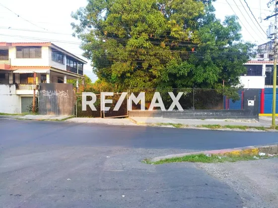 Venta De Terreno Y Local, Guatire