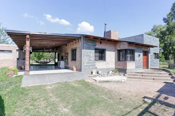 Casa En Venta En Santa Fe Colastine Norte - Canillitas Al 5200