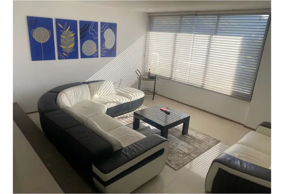 Se Vende/alquila Apartamento 175m2 Los Dos Caminos 6378