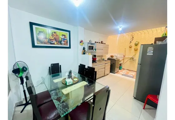 Casa Bifamiliar De Tres Pisos En Venta Barrio El Bosque Palmira Valle