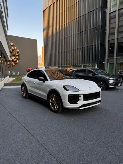 Porsche Cayenne Coupé 4.0 V8 Turbo Gt At