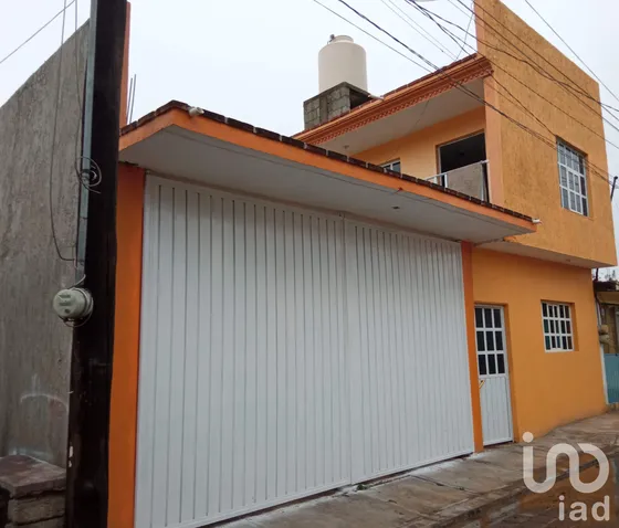 Venta Casa 6 Ambientes Jonetlán