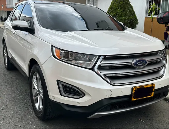 Ford Edge 3.5 Titanium