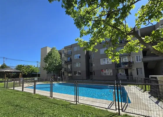 Departamento En Venta De 3 Dorm. 2b Y Estac. En Maipú