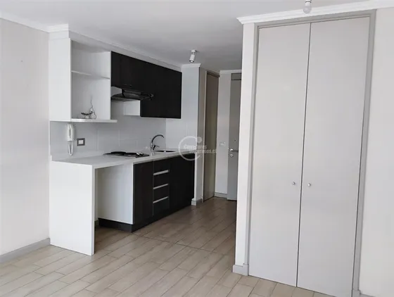 Depto En Venta Studio . En La Cisterna- Metro La Cisterna Tt
