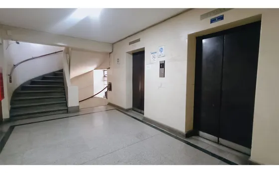 ¡oportunidad De Inversión En Edificio Mixto En Santiago Cent