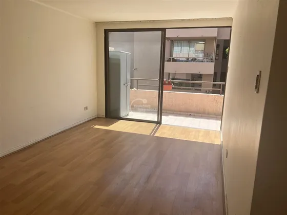 Departamento En Arriendo De 3 Dorm. En Las Condes
