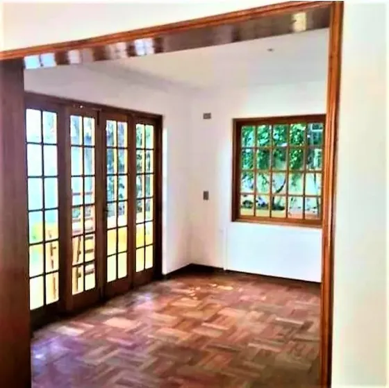 Casa Remodelada De 3 Dorm. Candelaria / Jardín Del Este