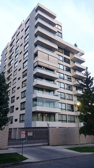 ¡oportunidad En Las Condes! Dep. 2d/2b, Estaci Y Bodega 
