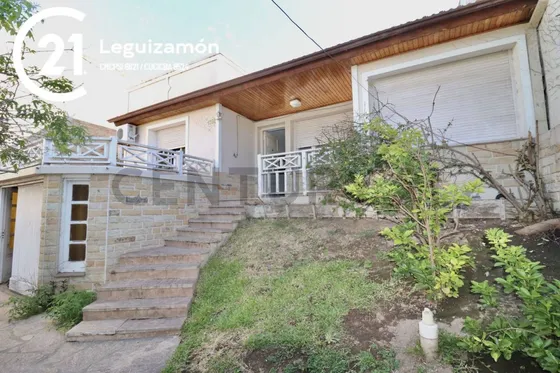 Casa De 3 Ambientes En Venta En Rincon De Milberg, Tigre