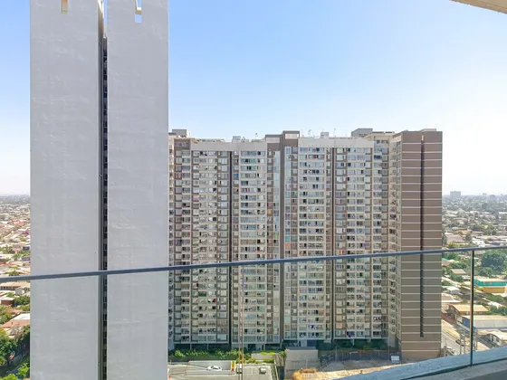 Edificio Av. María Rozas Velásquez Vista Norte Piso 21