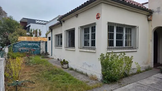 Casa Con Gran Terreno 450 M2 En Sector Plaza Egaña