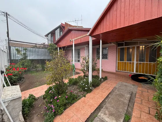 2 Dormitorios | 2 Estacionamientos | Av.  Sur | Las Naciones
