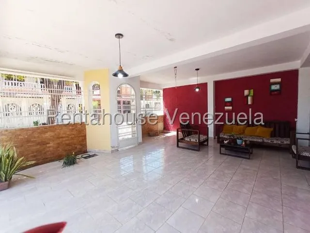 Jv Invierte En Casa Amplia Y Cpmodad Posee Anexo Independiente Cocina Empotrada Sala Comedor Patio Cerrado Encementado Villa Alianza Guacara