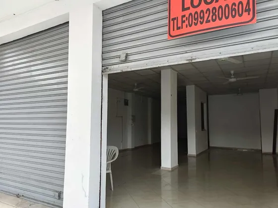 Se Arrienda Local Comercial En Excelente Ubicación