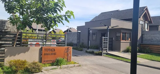 Amplia Casa En Los Altos De Chiguayante (91708)