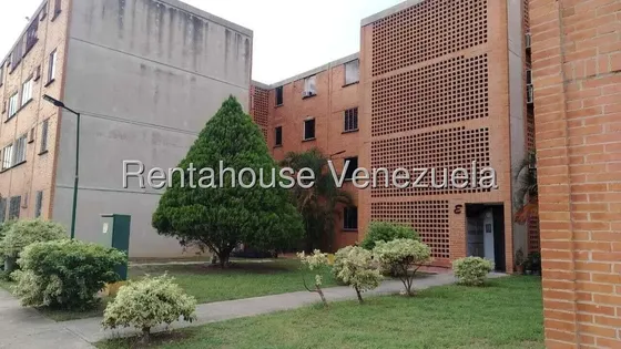Se Vende Apartamento Ubicado En Planta Baja, Tulipan San Diego, Inm 27-5601 Solo Clientes