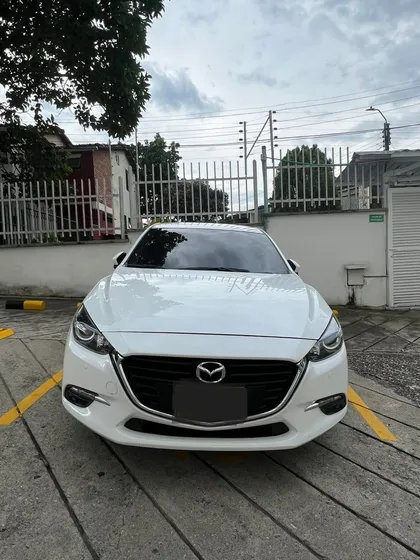 Mazda 3 2.0 Touring At