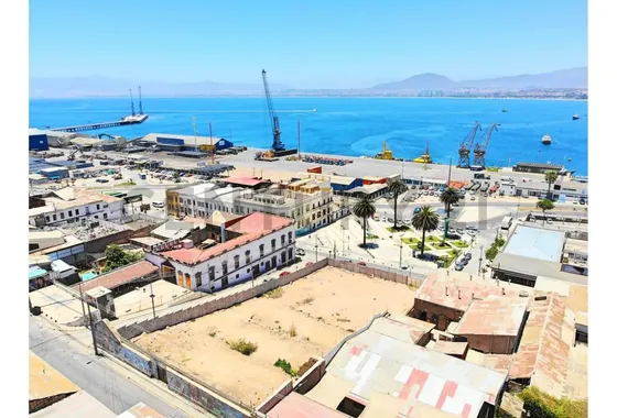 Se Vende Terreno Frente Al Puerto De Coquimbo