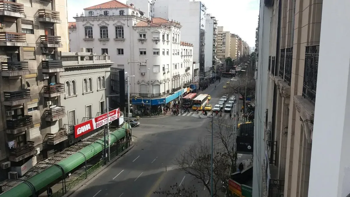 Excellent Central Office, 100 m² – Great Opportunity