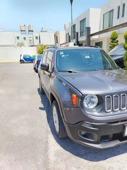 Jeep Renegade 1.8 Sport 4x2 At