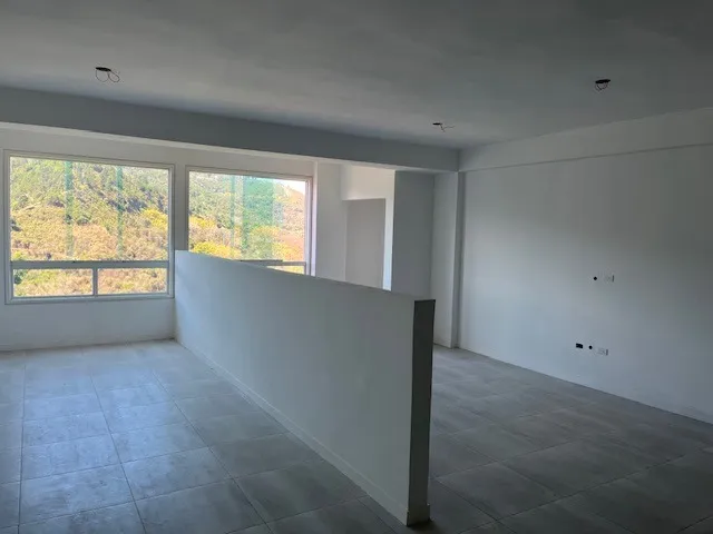 Apartamento Nuevo A Estrenar, Buen Precio, Cerca De Centros Comerciales, Calle Cerrada