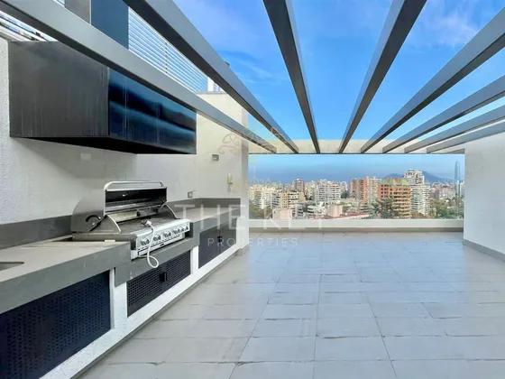 Depto Dúplex Venta De 3 Dormitorios - Av. Colón, Las Condes