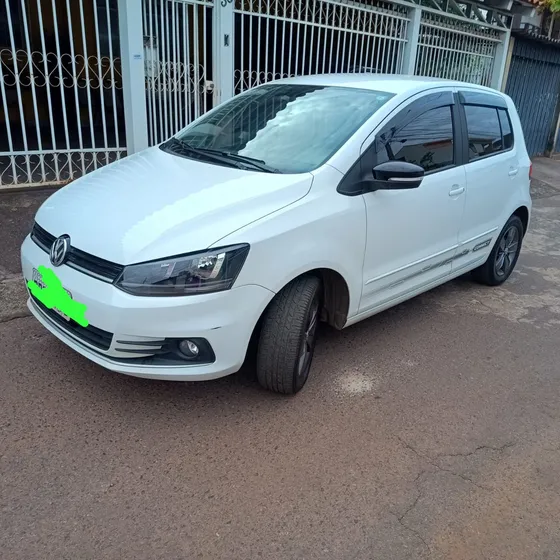 Volkswagen Fox 1.6 Connect Total Flex I-motion 5p
