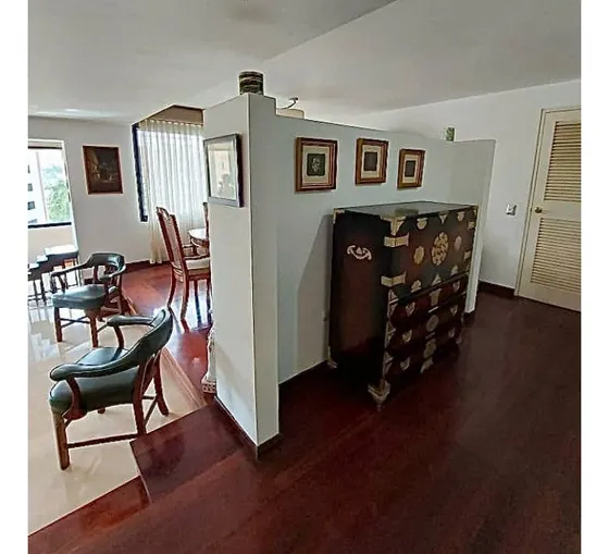 Vendo Apartamento 220m2 Los Naranjos 4924