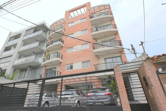 Venta Departamento 2 Ambientes Lateral En El Palomar