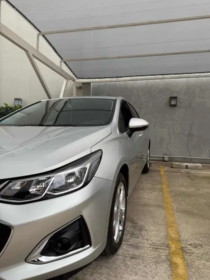 Chevrolet Cruze 5 1.4 Lt At 5p
