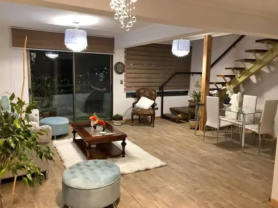 Se Vende Amplio Duplex En Viña Del Mar