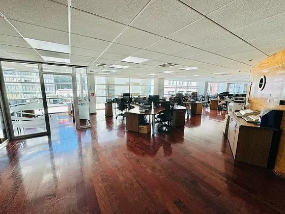 Arriendo Oficina 2.180 Mt2 Alto Estandar Valparaiso