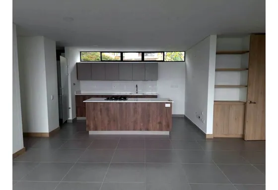 Apartamento En Arriendo  En El Poblado Sector Tesoro Para Estrenar