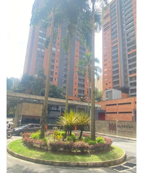 Apartamento En Sabaneta, Loma De San José Parte Baja