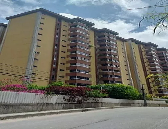 Apartamento Con Piscina En El Picacho Zona Alta, San Antonio De Los Altos