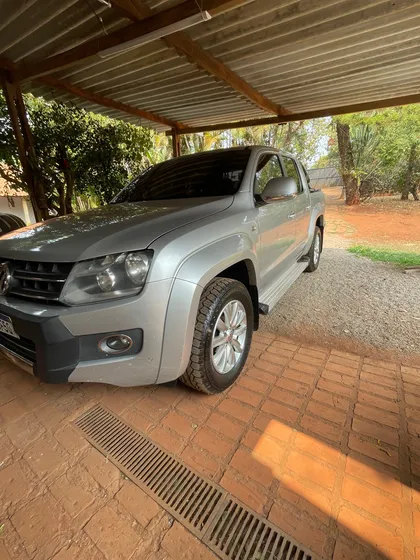 Volkswagen Amarok 2.0 Highline Cab. Dupla 4x4 4p