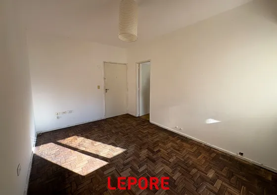 Departamento En Alquiler En Flores