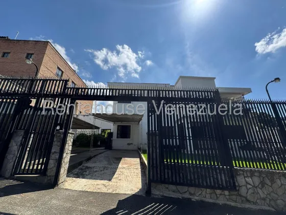 Ls Alquila Casa Comercial Altamira