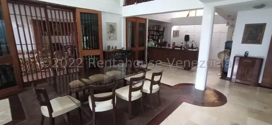Casa En Venta En Prados Del Este Con Vista Al Ávila