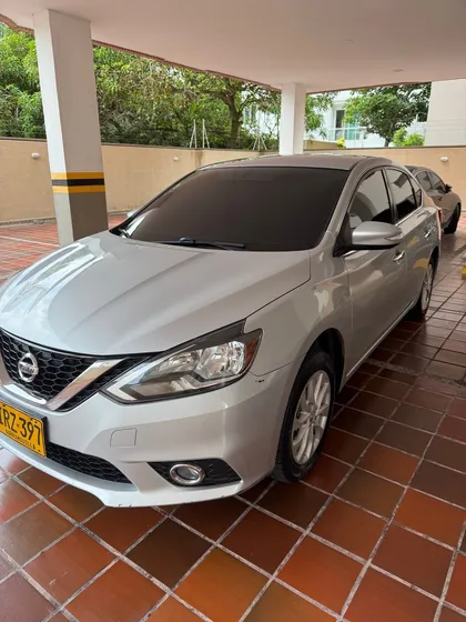 Nissan Sentra 1.8 B17 Fl Advance
