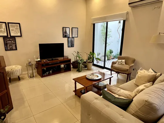 San Juan Al 2100 - Venta Casa 2 Dormitorios En Rosario